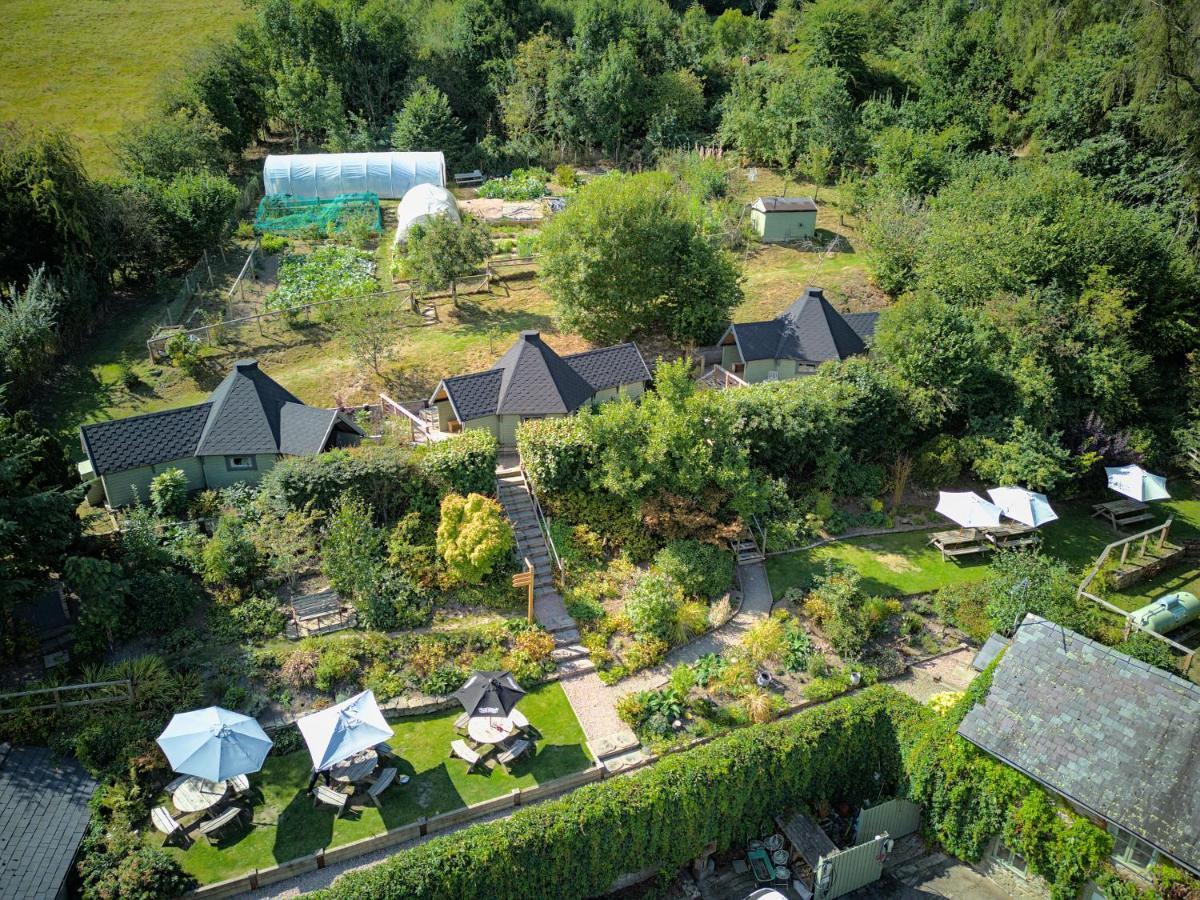 Riverside Inn, 4*